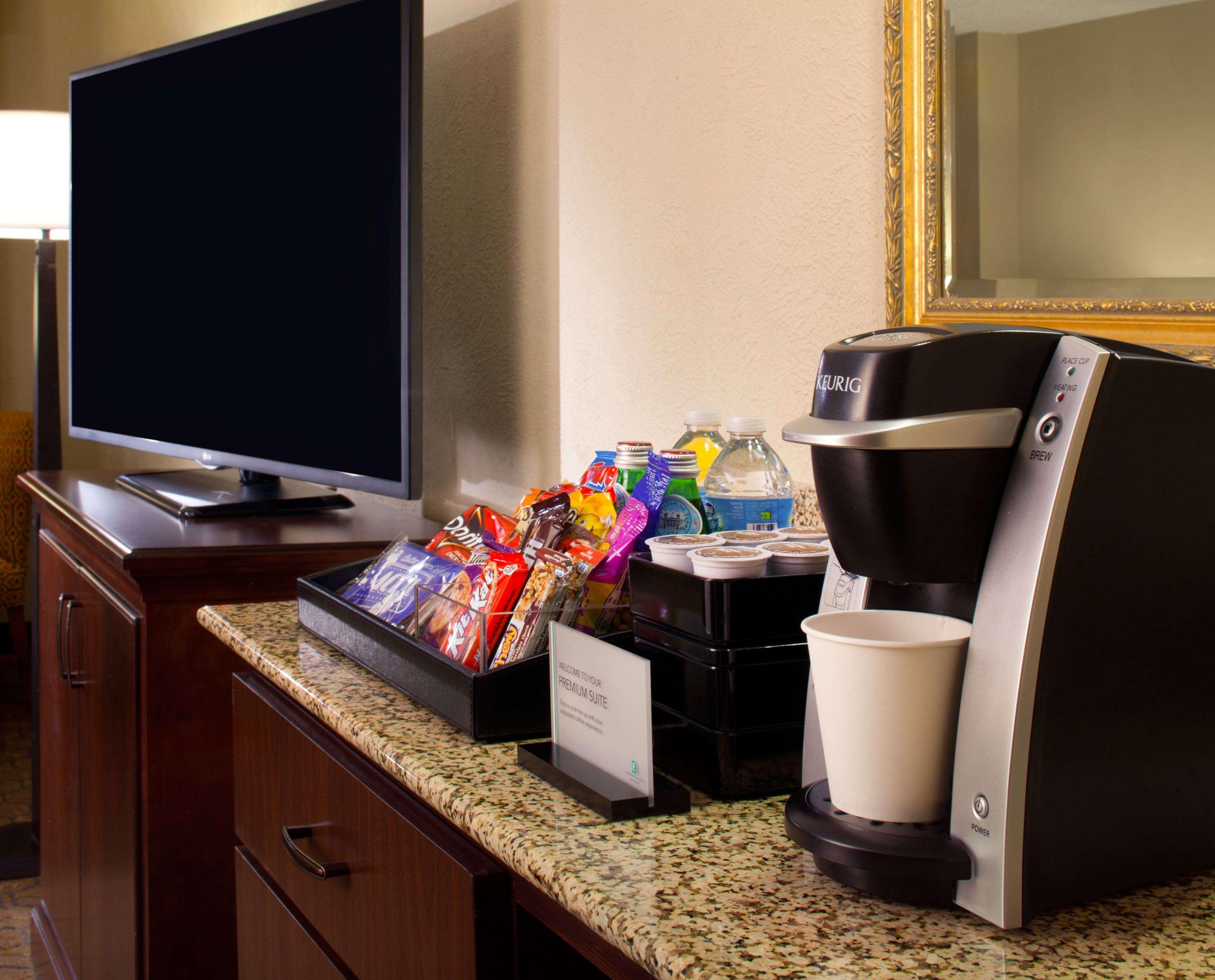 Embassy Suites By Hilton Houston Near The Galleria Zewnętrze zdjęcie